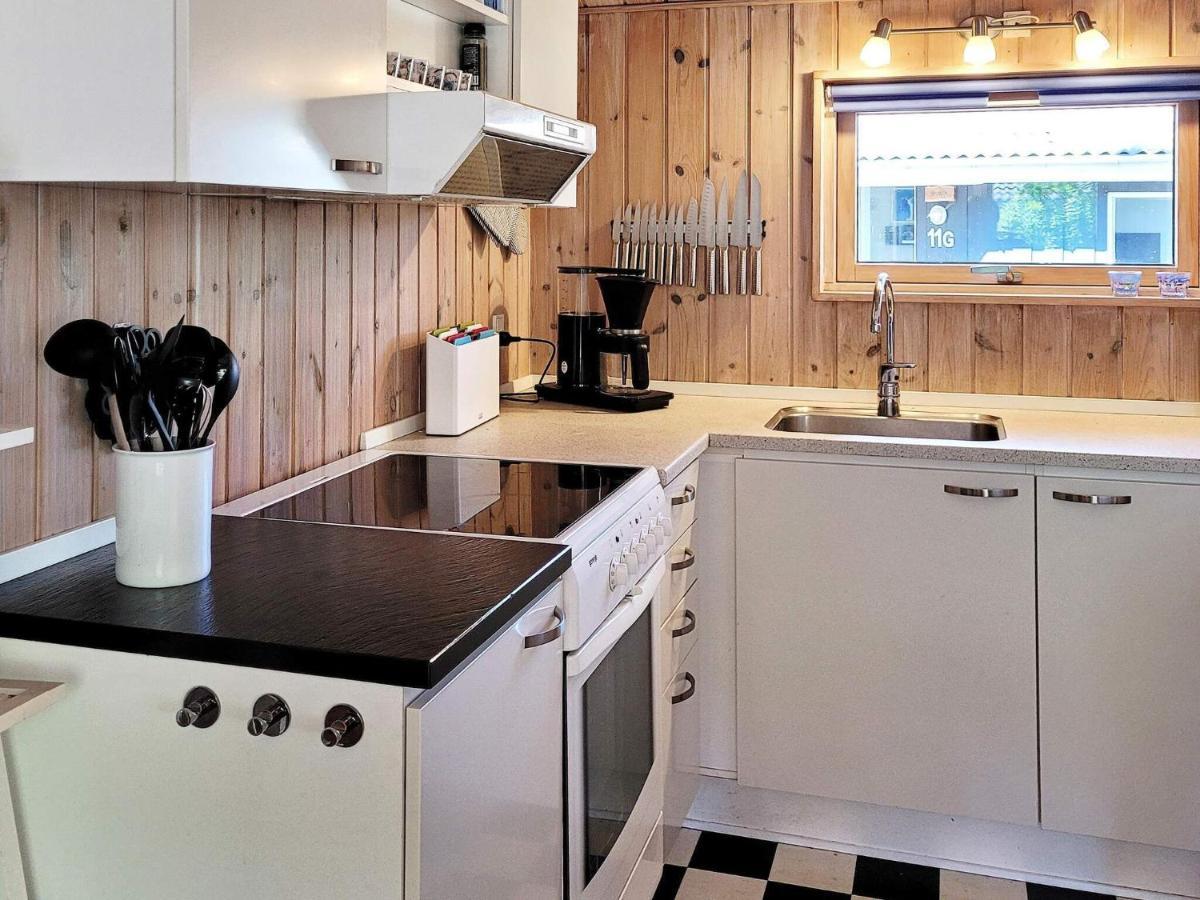 8 Person Holiday Home In Nex Snogebæk Eksteriør bilde